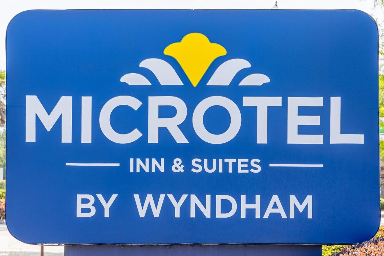 Microtel Inn & Suites By Wyndham Kingsland Naval Base I-95 Exteriör bild